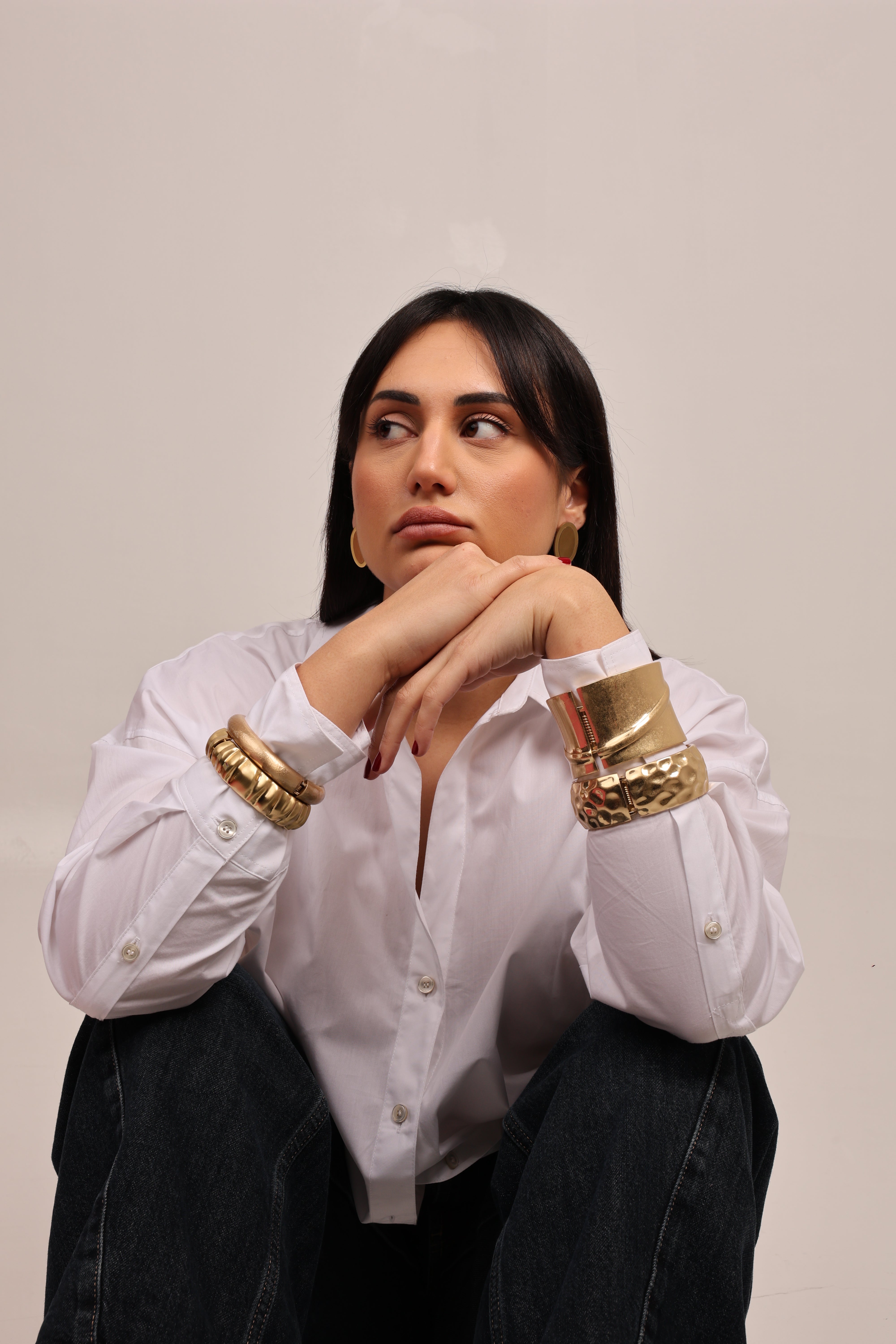 Bracciale oro satinato rigido elegante